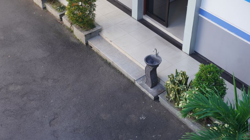 Commercial Concrete Entrance