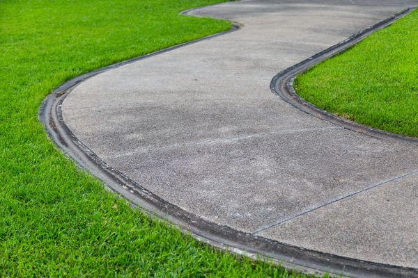 Cost of Concrete Sidewalk Construction in Greenfield