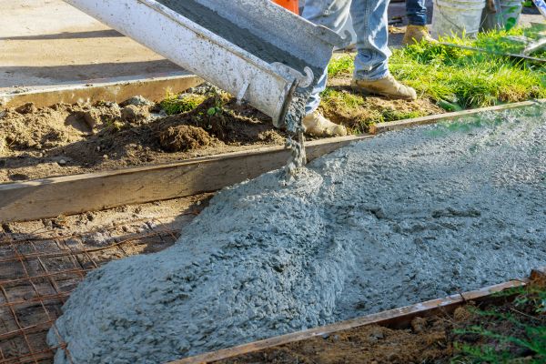Driveway Concrete Pouring in Greenfield